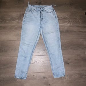 American Eagle Mom Jeans